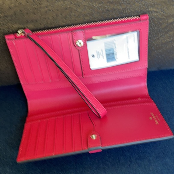 Kate Spade leila medium universal phone wristlet - Picture 16 of 16